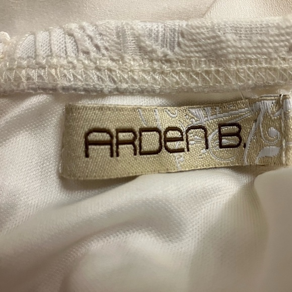 NWT Arden B  Ivory Lace Overlay Spaghetti Straps  Light Flowy Size L - Picture 7 of 11